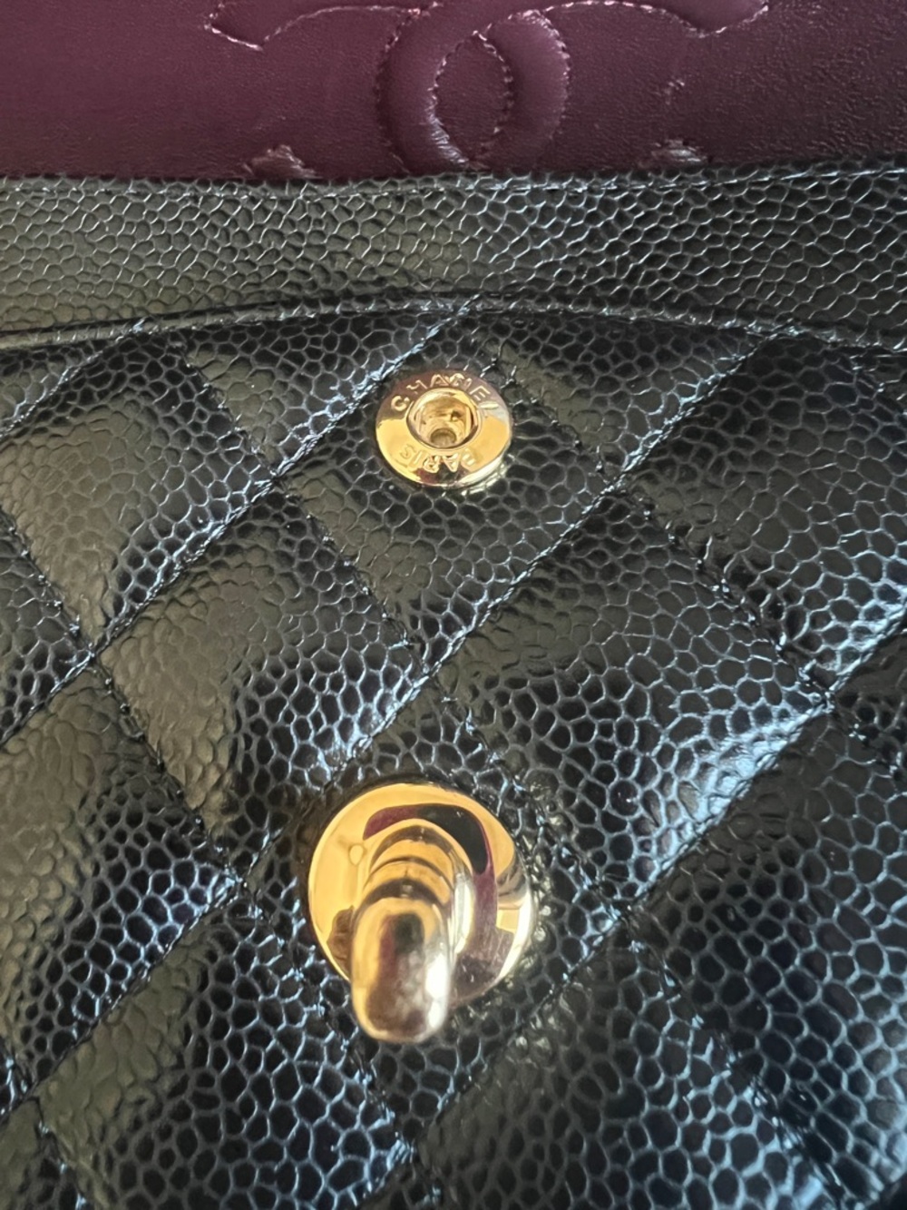 CHANEL Black Quilted Caviar Leather Shoulder Bag with Gold Hardware - Picture 11 of 12